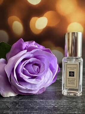 New! Jo Malone Nectarine Blossom Honey